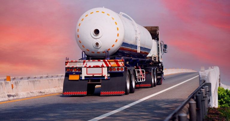 Multas por no llevar control volumétrico de  hidrocarburos y petrolíferos